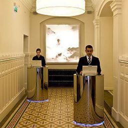 Hall Le Grand Balcon Fotos
