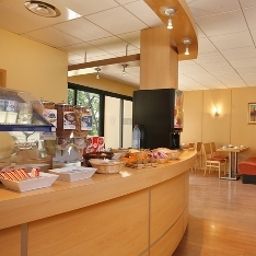 Буфет Appart Hotel du Parc Residence Hoteliere Fotos