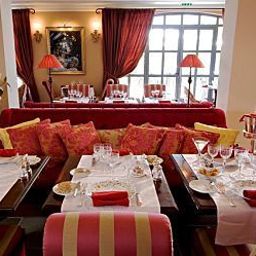 Sala śniadaniowa w restauracji Le Mas de Pierre Fotos