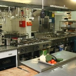  Loen mit Bistro Uferlos Fotos