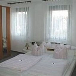 Room Zur Linde Fotos