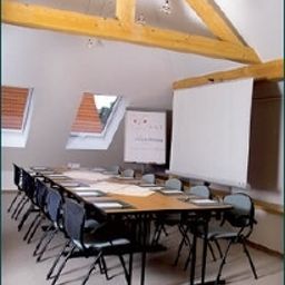 Sala de reuniones Grüner Baum garni Fotos