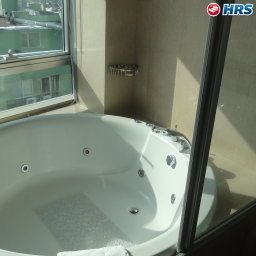 Bathroom Ramada Ankara Tunali Fotos