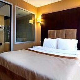 Room Ramada Ankara Tunali Fotos