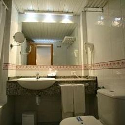 Bathroom Duquesa Playa Aparthotel Fotos
