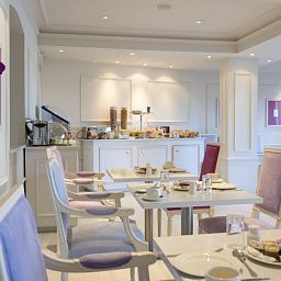 Breakfast room within restaurant Suisse Fotos