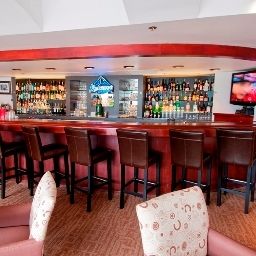 Bar Quality Inn at False Creek Fotos