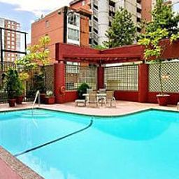 Piscina Quality Inn at False Creek Fotos