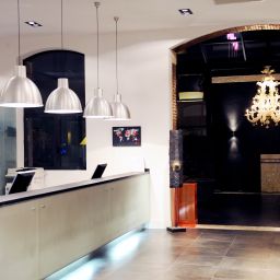 Hall New Hotel of Marseille Vieux Port Fotos