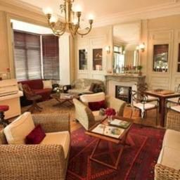 Hall La Villefromoy Chateaux & Hotels Collection Fotos