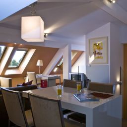 Suite Mamaison Residence Diana Warsaw Fotos