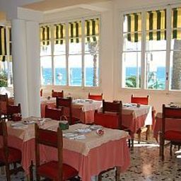Breakfast room within restaurant Villa La Brise Fotos