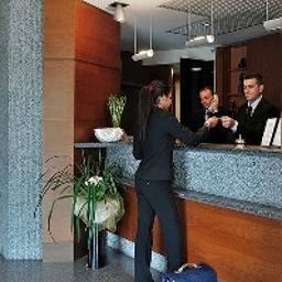 Reception Re Fotos