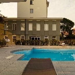 Piscine Quality Hotel Yes Fotos