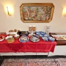 Buffet Centrum Wikinger Hof Fotos
