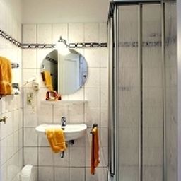 Bathroom Backmulde Fotos