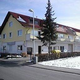 Vue extérieure Feldblick Garni Fotos
