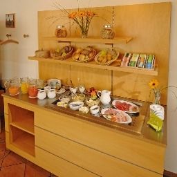 Buffet Am Hachinger Bach Fotos
