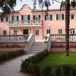 Vista exterior Villa Zuccari Fotos