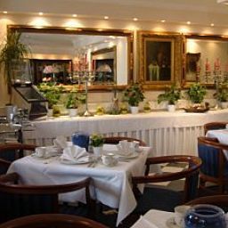 Buffet Altstadthotel St. Georg Fotos