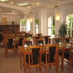 Salle du petit-déjeuner Bruy Domicil Fotos