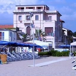 Villa Tina Viareggio