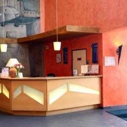 Hall KYRIAD MONTPELLIER EST  Lunel Fotos