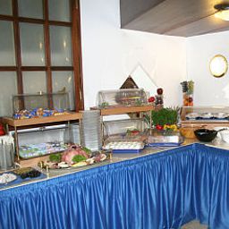 Buffet Astro Aparthotel Fotos