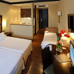 Room Vallès Aparthotel Fotos