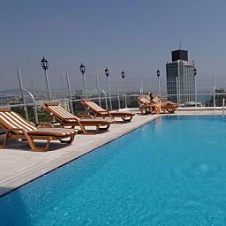 Piscina Taksim Gönen Otel Fotos