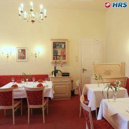 Salle du petit-déjeuner située dans le restaurant Kurvilla Fürstin Pauline Fotos