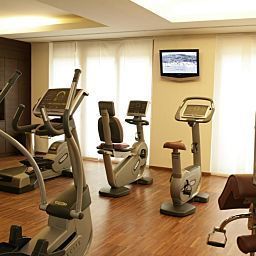 Wellness/fitness area Therme Meran Fotos