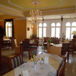Salle du petit-déjeuner Am Bayrischen Platz Fotos