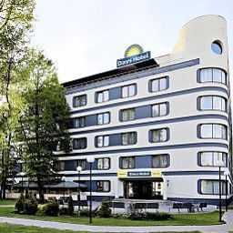 Widok zewnętrzny Days Hotel Riga VEF Fotos