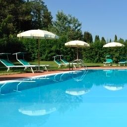 Pool Pratello Country Resort Fotos