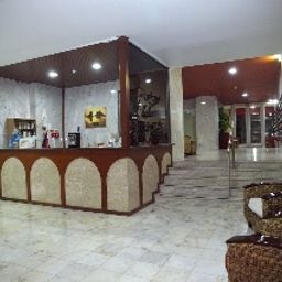 Recepción Jardins da Rocha Apartamentos Fotos