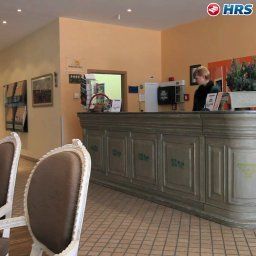 Ресепшен Mercure Hotel Chateau Berlin am Kurfuerstendamm Fotos
