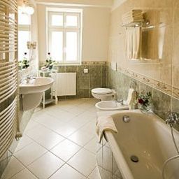 Bathroom Romanza Residence Fotos