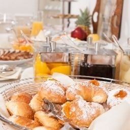 Buffet Palazzo Ruspoli B&B Fotos