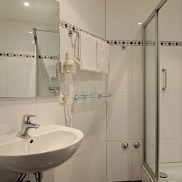 Bathroom Azimut Dresden Fotos