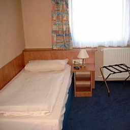 Chambre Schönsitz Garni Hotel Fotos