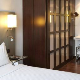 Zimmer AC Hotel Burgos Fotos
