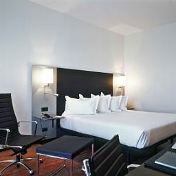 Zimmer AC Hotel Burgos Fotos
