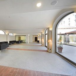 Hall NH Santo Stefano Fotos