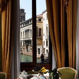 Junior-Suite Palazzo Guardi Fotos