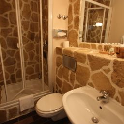 Cuarto de baño Zur Alten Gärtnerei Arthotel & Landhaus Fotos