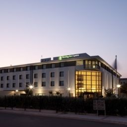Exterior view Holiday Inn Express TOULOUSE AIRPORT Fotos