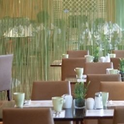 Restaurant Courtyard Vienna Schoenbrunn Fotos