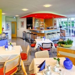 Salle du petit-déjeuner ISG-Hotel Fotos