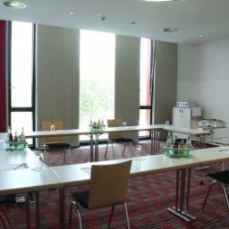  Hilton Garden Inn Stuttgart NeckarPark Fotos